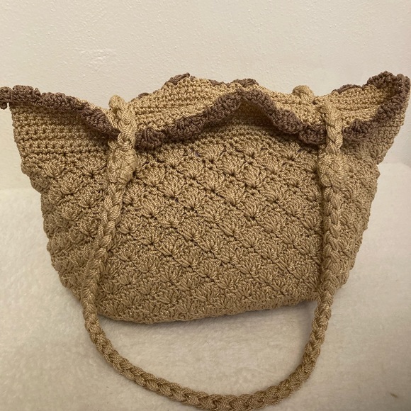 Luna woven shoulder bag - Picture 7 of 9